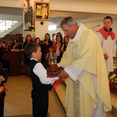 28 aprilie: Cleja "Sfântul Francisc de Assisi": Prima Sfânta Împartasanie