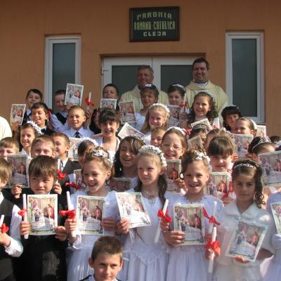 28 aprilie: Cleja "Sfântul Francisc de Assisi": Prima Sfânta Împartasanie