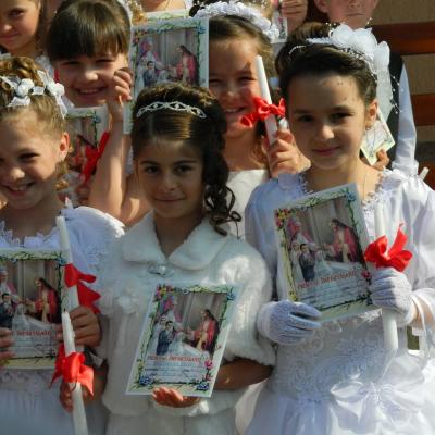 28 aprilie: Cleja "Sfântul Francisc de Assisi": Prima Sfânta Împartasanie