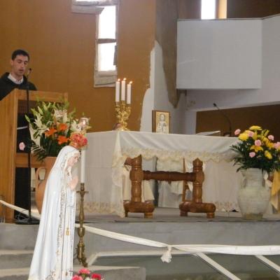 8 mai: Oneşti: Hramul sanctuarului "Fericitul Ieremia"
