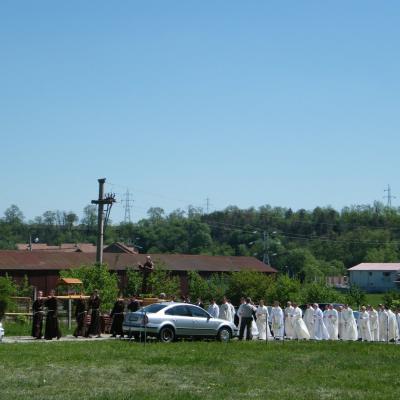 8 mai: Oneşti: Hramul sanctuarului "Fericitul Ieremia"