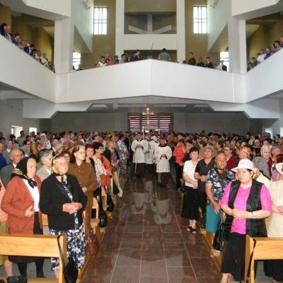 8-9 mai: Oneşti: Zilele Liceului Teologic "Fericitul Ieremia"