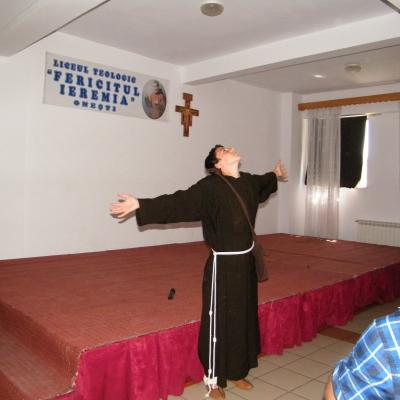 8-9 mai: Oneşti: Zilele Liceului Teologic "Fericitul Ieremia"