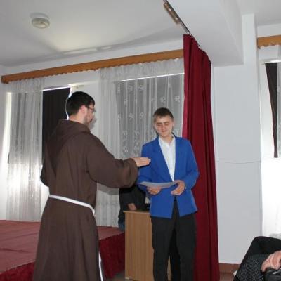 8-9 mai: Oneşti: Zilele Liceului Teologic "Fericitul Ieremia"