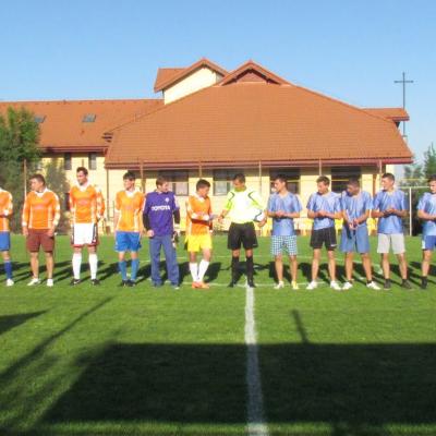 8 mai: Iaşi: Finala campionatului Cupa "Prietenia"