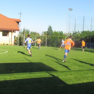 8 mai: Iaşi: Finala campionatului Cupa "Prietenia"
