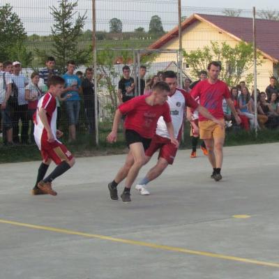 8 mai: Iaşi: Finala campionatului Cupa "Prietenia"