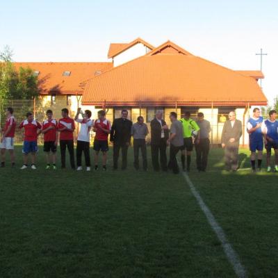 8 mai: Iaşi: Finala campionatului Cupa "Prietenia"