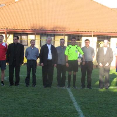 8 mai: Iaşi: Finala campionatului Cupa "Prietenia"