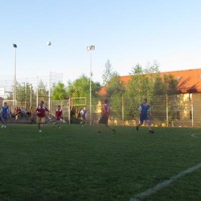 8 mai: Iaşi: Finala campionatului Cupa "Prietenia"