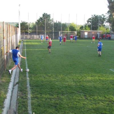 8 mai: Iaşi: Finala campionatului Cupa "Prietenia"