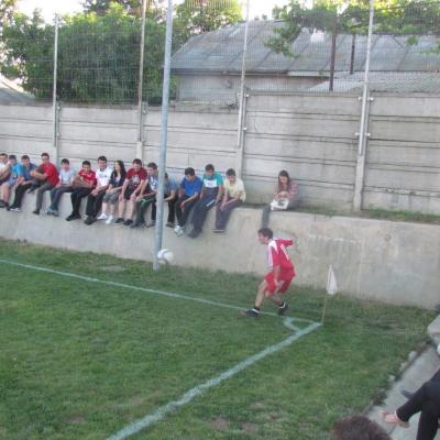 8 mai: Iaşi: Finala campionatului Cupa "Prietenia"