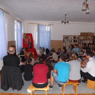 11-12 mai: Rădăuţi: Oră de rugăciune Taizé alături de tineri din Iaşi