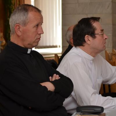 11 mai: Bacău: Simpozion pentru operatorii mass-media