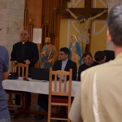 11 mai: Bacău: Simpozion pentru operatorii mass-media