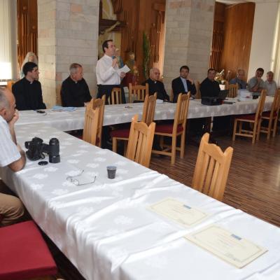 11 mai: Bacău: Simpozion pentru operatorii mass-media