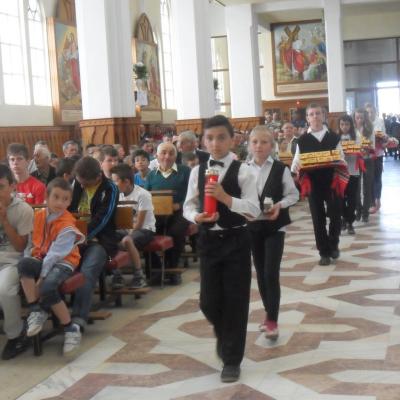 12 mai: Gioseni: Un dar pentru copiii din Kenya