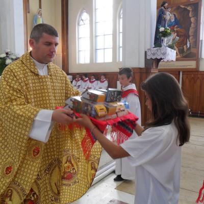 12 mai: Gioseni: Un dar pentru copiii din Kenya