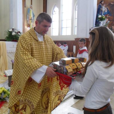 12 mai: Gioseni: Un dar pentru copiii din Kenya