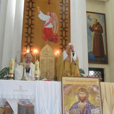 12 mai: Gioseni: Un dar pentru copiii din Kenya