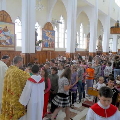 12 mai: Gioseni: Un dar pentru copiii din Kenya
