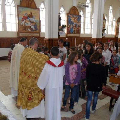 12 mai: Gioseni: Un dar pentru copiii din Kenya