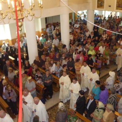 12 mai: Moineşti: Hramul Parohiei "Înălţarea Domnului"