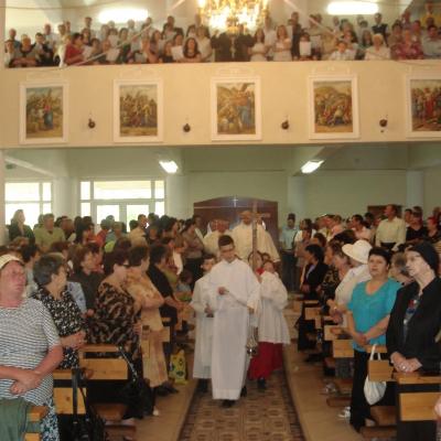 12 mai: Moineşti: Hramul Parohiei "Înălţarea Domnului"