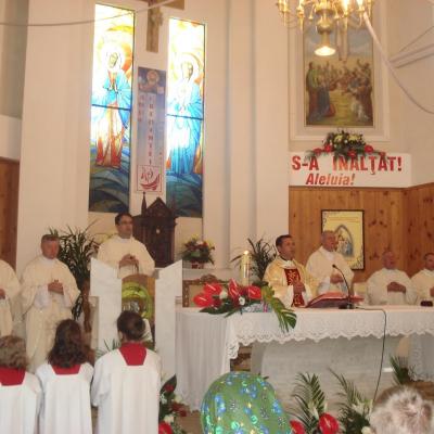 12 mai: Moineşti: Hramul Parohiei "Înălţarea Domnului"