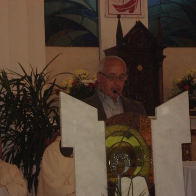 12 mai: Moineşti: Hramul Parohiei "Înălţarea Domnului"
