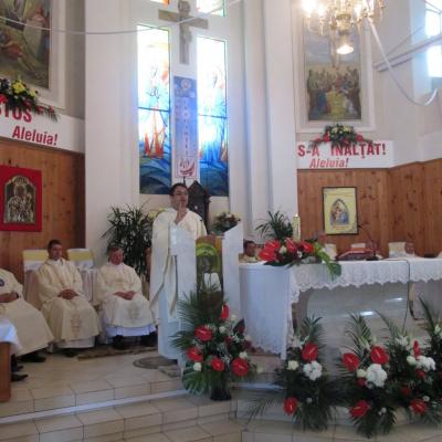 12 mai: Moineşti: Hramul Parohiei "Înălţarea Domnului"