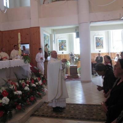 12 mai: Moineşti: Hramul Parohiei "Înălţarea Domnului"
