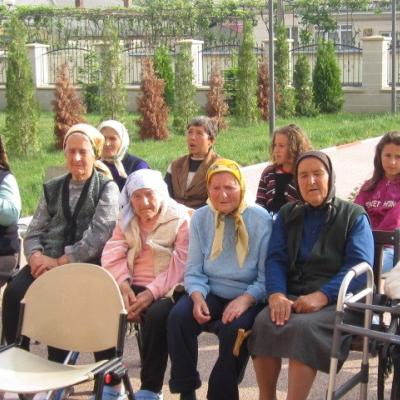 13 mai: Gherăeşti: Ziua bolnavului