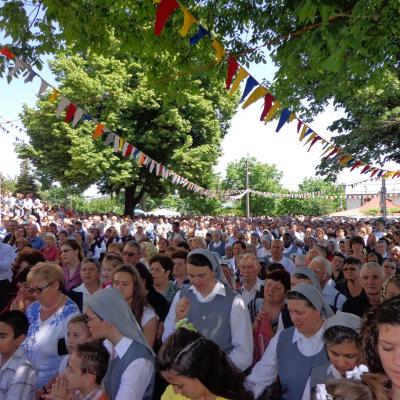 18-19 mai: Baraţi: Pelerinaj cu ocazia hramului Parohiei "Coborârea Duhului Sfânt"