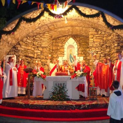18-19 mai: Baraţi: Pelerinaj cu ocazia hramului Parohiei "Coborârea Duhului Sfânt"