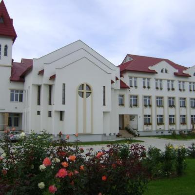 18 mai: Bacău: Întâlnirea vocaţională a ministranţilor din clasele a VII-a şi a VIII-a, din Dieceza de Iaşi, la Seminarul mic