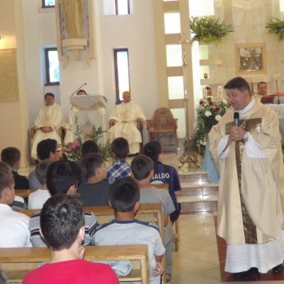 18 mai: Bacău: Întâlnirea vocaţională a ministranţilor din clasele a VII-a şi a VIII-a, din Dieceza de Iaşi, la Seminarul mic