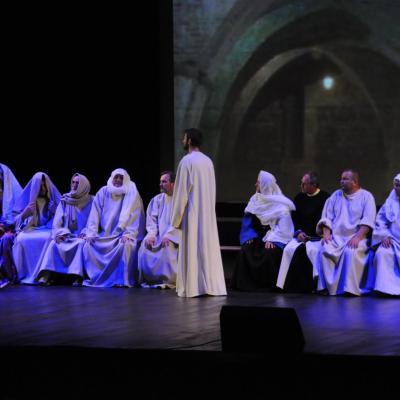 19 mai: Bacău: Piesa de teatru "Patimile, răstignirea şi învierea Domnului"