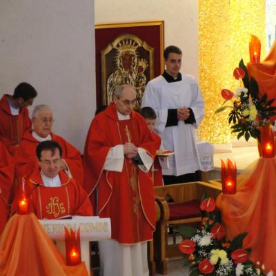 19 mai: Iaşi: Administrarea Mirului în Parohia Iaşi "Adormirea Maicii Domnului"