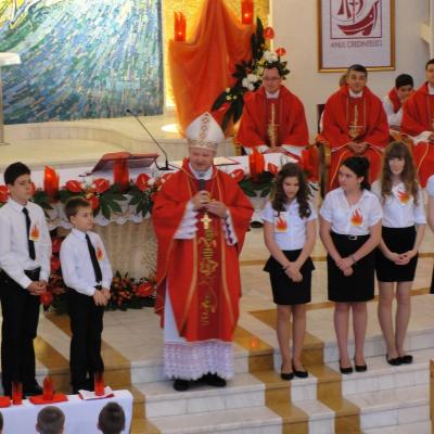 19 mai: Iaşi: Administrarea Mirului în Parohia Iaşi "Adormirea Maicii Domnului"