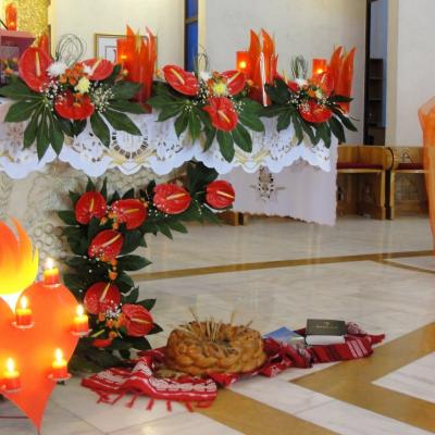 19 mai: Iaşi: Administrarea Mirului în Parohia Iaşi "Adormirea Maicii Domnului"