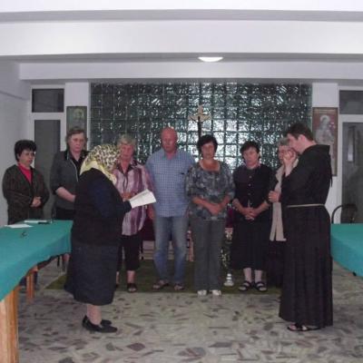 20 mai: Oneşti: Capitul electiv la Fraternitatea Franciscană Seculară
