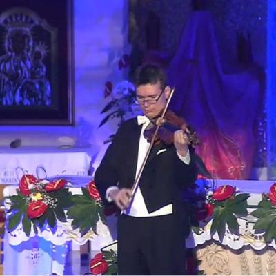 22 mai: Iaşi: Concert în catedrala nouă în cadrul Turneului Naţional Stradivarius