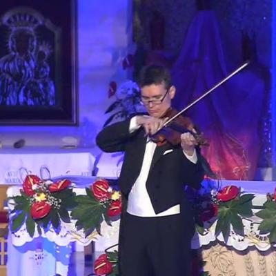 22 mai: Iaşi: Concert în catedrala nouă în cadrul Turneului Naţional Stradivarius