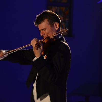 23 mai: Bacău: Concert Stradivarius în biserica "Sfinţii Petru şi Paul"