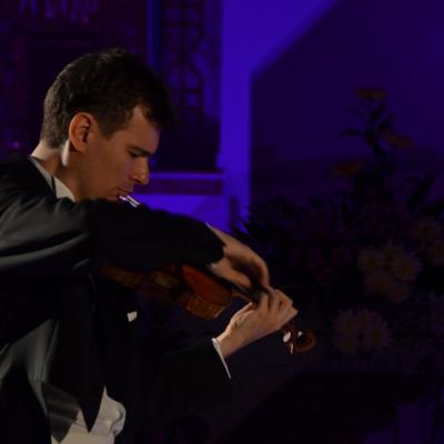 23 mai: Bacău: Concert Stradivarius în biserica "Sfinţii Petru şi Paul"