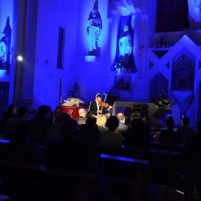 23 mai: Bacău: Concert Stradivarius în biserica "Sfinţii Petru şi Paul"
