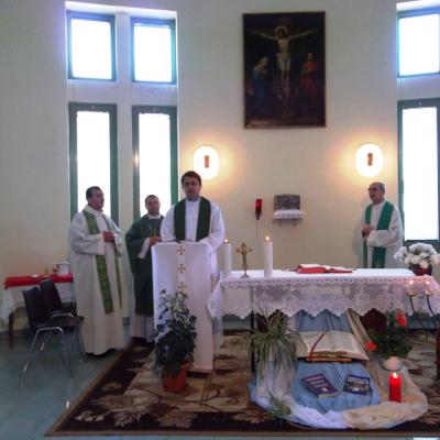 25 mai: Traian (NT): Simpozionul naţional "La şcoala credinţei: familia înrădăcinată în credinţă"