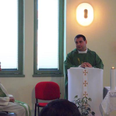25 mai: Traian (NT): Simpozionul naţional "La şcoala credinţei: familia înrădăcinată în credinţă"
