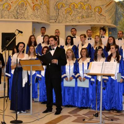 26 mai: Iaşi: Concert coral dedicat Fecioarei Maria: Tota Pulchra es, Maria!